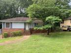 3 Beds & 1 Baths House / Pet-Friendly / No Section 8 40 Sunset Ln