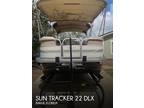 22 foot Sun Tracker 22 DLX