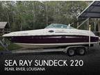 30 foot Sea Ray Sundeck 220