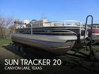 20 foot Sun Tracker FISHING BARGE 20-DLX
