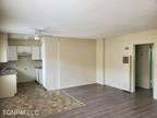 8905 Normandie Ave - Unit 4 8905 Normandie Ave