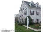 Townhouse, Colonial - ODENTON, MD 8701 Green Clover Ct