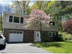 Home For Sale In Hopatcong, New Jersey