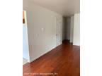 8415 N Fessenden Street - 2 Desirable N. Portland Neighborhood has rare 2