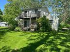 Home For Sale In Syracuse, Indiana