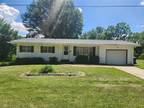 Home For Sale In Elsberry, Missouri
