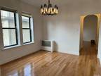 Flat For Rent In Woodside, New York