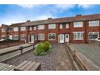 Hotham Road South, Hull 2 bed terraced house for sale -