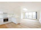 2 bedroom property to let in North End Road, SW6 - £3,250 pcm