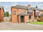 4 bedroom semi-detached house for sale in Ryall Close, Bricket Wood, St.
