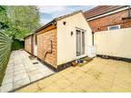 1 bedroom detached house for sale in Hatfield Road, St. Albans, Hertfordshire