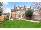 4 bedroom semi-detached house for sale in Cornwall Road, Harpenden
