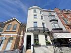 Holland Road, Hove 2 bed apartment to rent - £1,700 pcm (£392 pw)