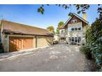 5 bedroom detached house for sale in Townsend Drive, St. Albans, Hertfordshire