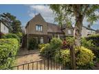 3 bedroom semi-detached house for sale in Willoughby Road, Harpenden, AL5