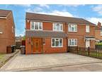 4 bedroom semi-detached house for sale in Nelson Avenue, St Albans, AL1