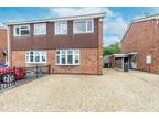 3 bedroom semi-detached house for sale in Nightingale Crescent, Brierley Hill
