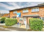 2 bedroom terraced house for sale in Harness Way, St. Albans, Hertfordshire, AL4