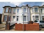 3 bed house to rent in Somerby Road, IG11, Barking