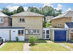 3 bed house for sale in Botelers, SS16, Basildon