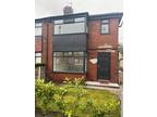 34 Irlam Avenue Eccles Manchester 3 bed semi-detached house to rent -