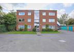 1 bedroom apartment for sale in Lower Luton Road, Harpenden, Hertfordshire, AL5