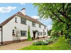 5 bedroom detached house for sale in The Common, Redbourn, AL3