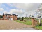 5 bed house for sale in Grantham Road, NG31, Grantham