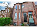 3 bedroom end of terrace house for sale in Elm Road, Hale, Altrincham, WA15