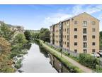Harrogate Road, Bradford 2 bed apartment for sale -