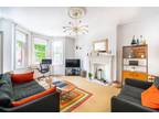 3 Bedroom Flat to Rent in Castellain Road
