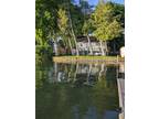 Waterfront Home/Cottage on Lake Simcoe