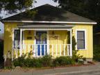 Downtown Pacific Grove 2 Bedrooms Cottage