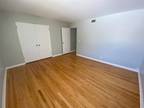 Home For Rent In Highland Park, Illinois