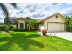 Single Family Detached - Wellington, FL 12892 Meadowbreeze Dr