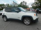 2015 Jeep Renegade White, 44K miles