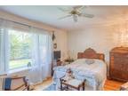 Home For Sale In North Babylon, New York