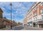 2 bedroom property for sale in Buckingham Palace Road, London