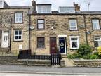 Institute Road, Bradford, West Yorkshire, BD2 2 bed terraced house for sale -