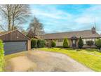 3 bedroom bungalow for sale in Beech Way, Wheathampstead, St. Albans, AL4