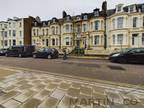 Alhambra Road, Southsea 1 bed flat to rent - £725 pcm (£167 pw)