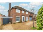 5 bedroom detached house for rent in Westfields, St. Albans, Hertfordshire, AL3