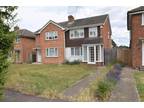 Burgess Close, Woodley 2 bed semi-detached house to rent - £1,650 pcm (£381