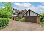 5 bedroom detached house for sale in Marshals Drive, St. Albans, AL1
