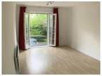 2 bedroom flat for sale in Station Road, Harpenden, AL5