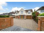 6 bedroom detached house for sale in Marshalswick Lane, St. Albans, AL1