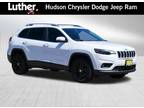 2020 Jeep Cherokee White, 54K miles