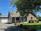 Home For Sale In Aumsville, Oregon