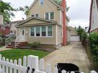Apt In House, Apartment - Saint Albans, NY 19076 111th Ave #2nd FL