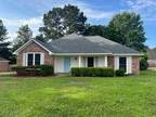 Single Family Residence - Madison, MS 341 S Place Dr